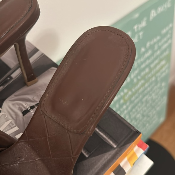 Bottega-esc heels in maroon - Picture 3 of 4